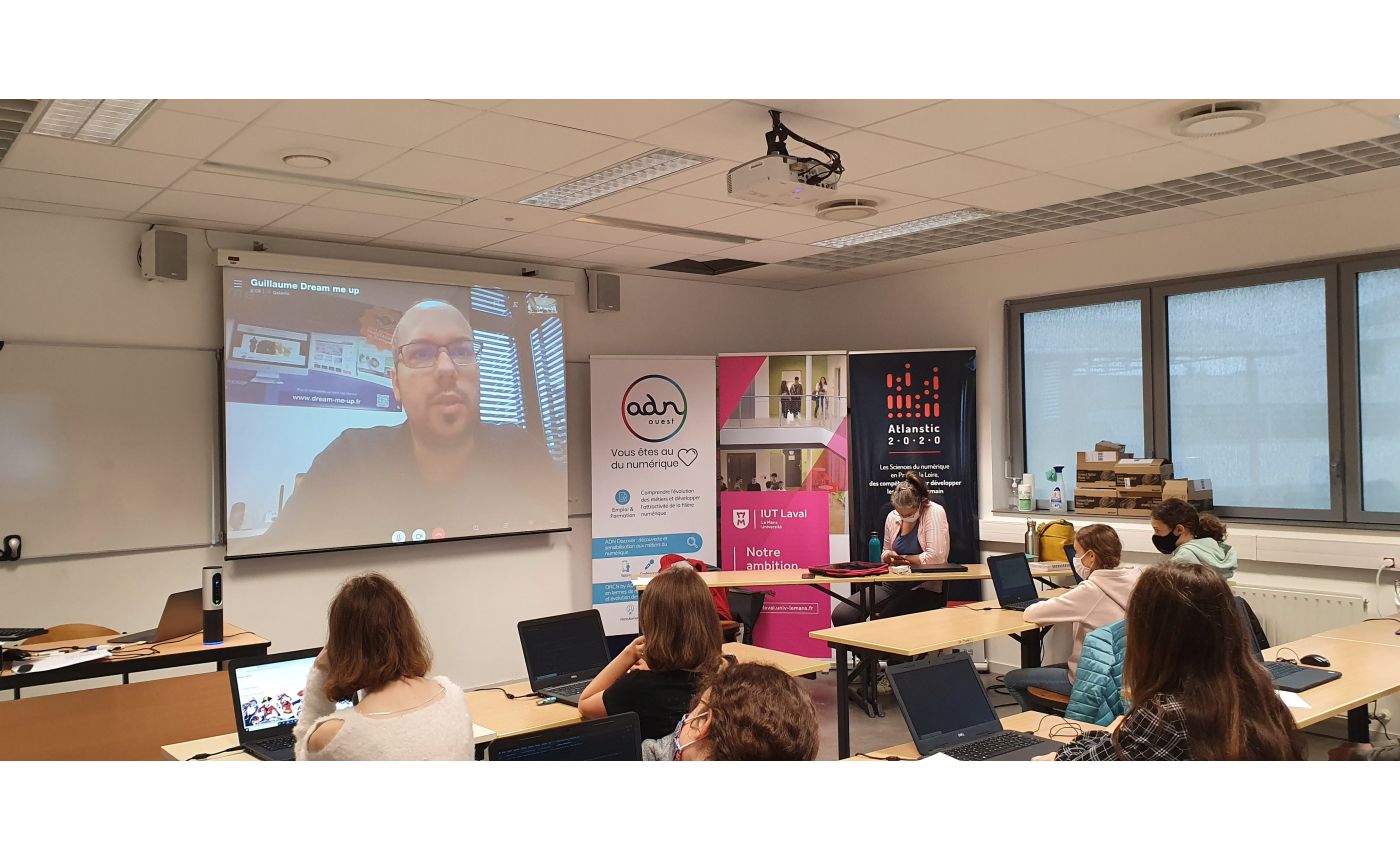 Stage Girls’R Coding à Laval